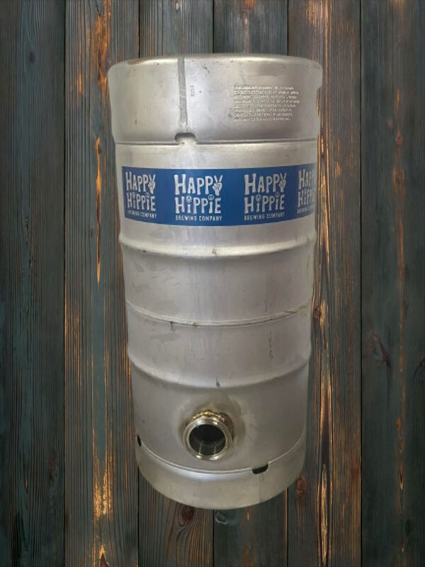 Welded seven and a half gallon keg for making keg stills.