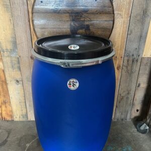 30-gallon fermentation barrel.